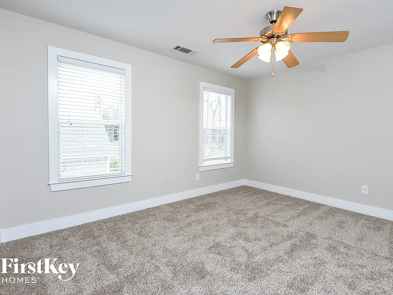 5496 Wisteria Trce — Photo 13