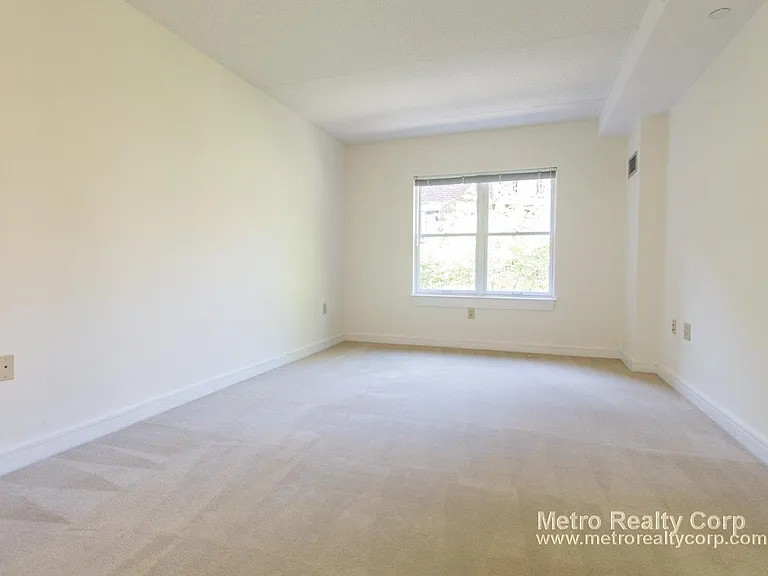 77 Marion — Photo 28