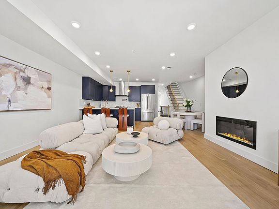 2nd image of 39 Booraem Ave Floor 1