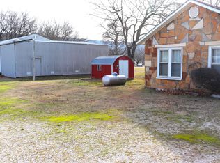 616 W Main St, Mountain View, AR 72560