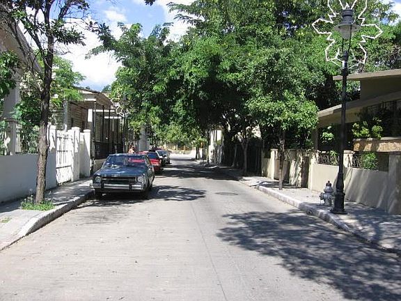 4th image of 8 Calle Montaner