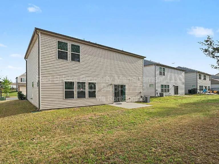 11144 Comiskey Ln — Photo 28