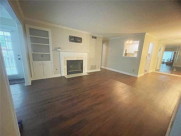 5th image of 908 Gettysburg Pl