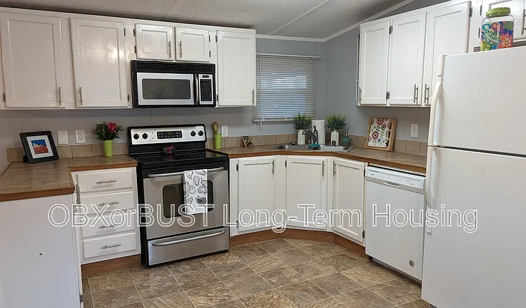 106 Sumac Ln — Photo 3