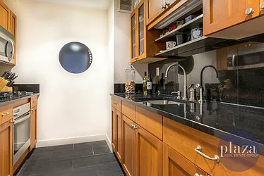 Rented by Plaza Real Estate Group