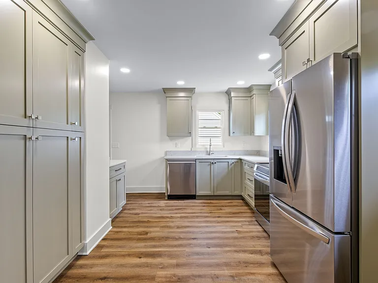 3908 Plymouth Rd — Photo 19