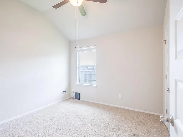 249 Sage Meadows Dr — Photo 16