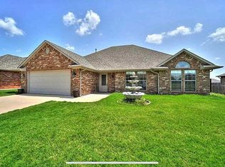 2210 SW 53rd St, Lawton, OK 73505
