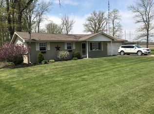 8001 N Tanglewood Ln, Muncie, IN 47304