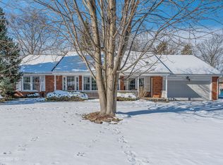 313 Alschuler Dr, Aurora, IL 60506