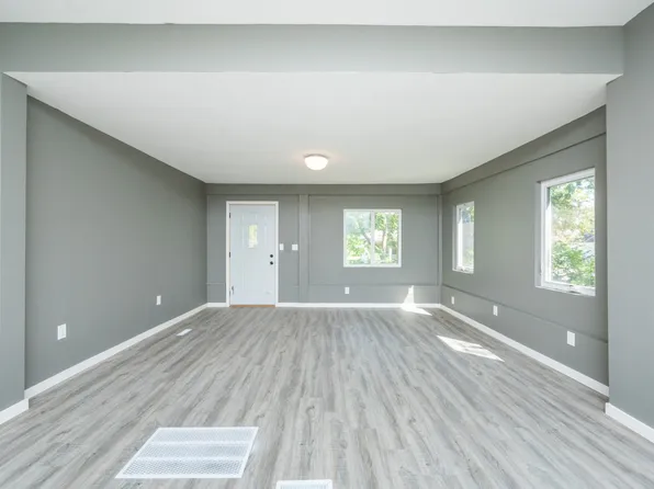 1314 23rd St, Des Moines, IA 50311
