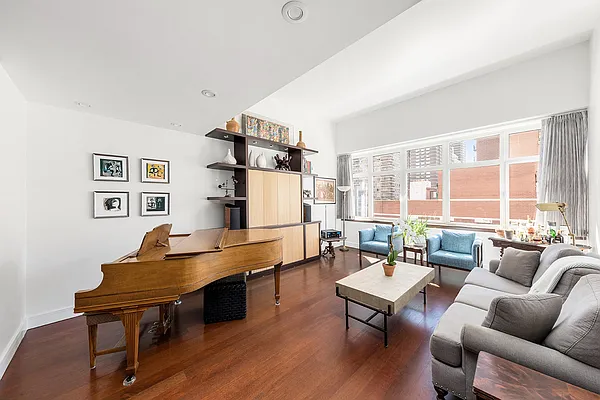 Sold by Compass | media 2