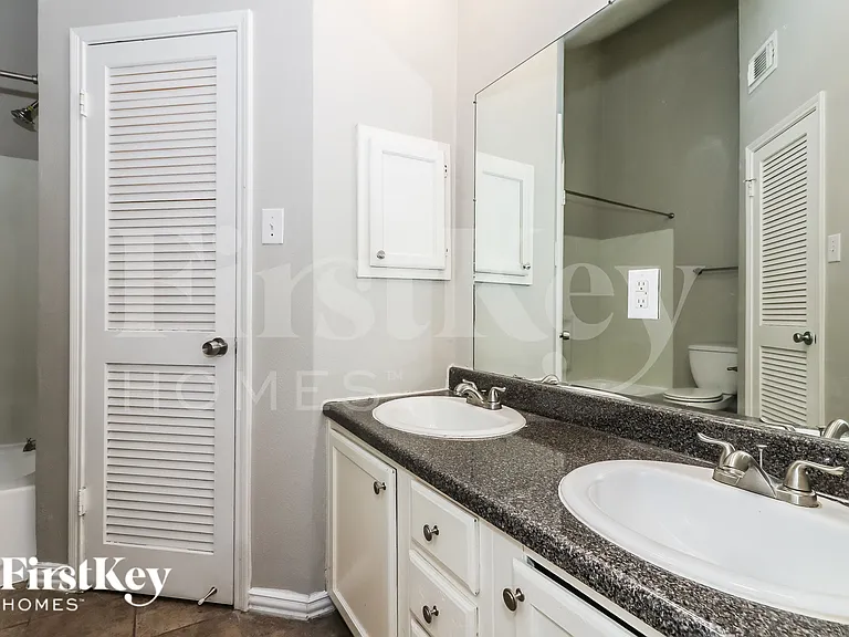 6426 New World Dr — Photo 12