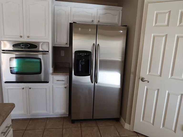 943 Via Descanso Dr — Photo 7