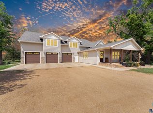 46281 263rd St, Hartford, SD 57033
