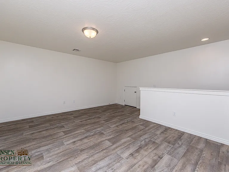 3252 E Tanoak Dr — Photo 22