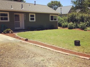 2927 Madrona Ln, Medford, OR 97501