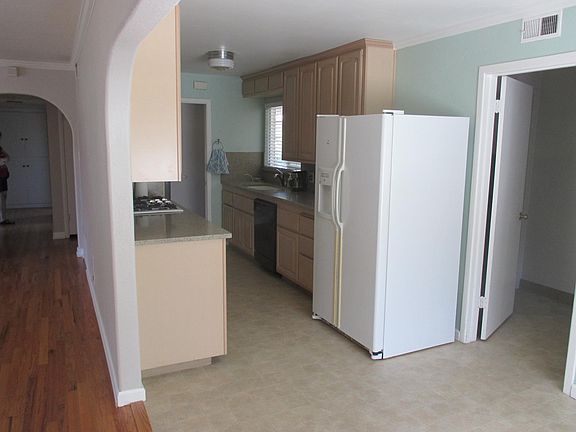 5th image of 4336 Constance Ln