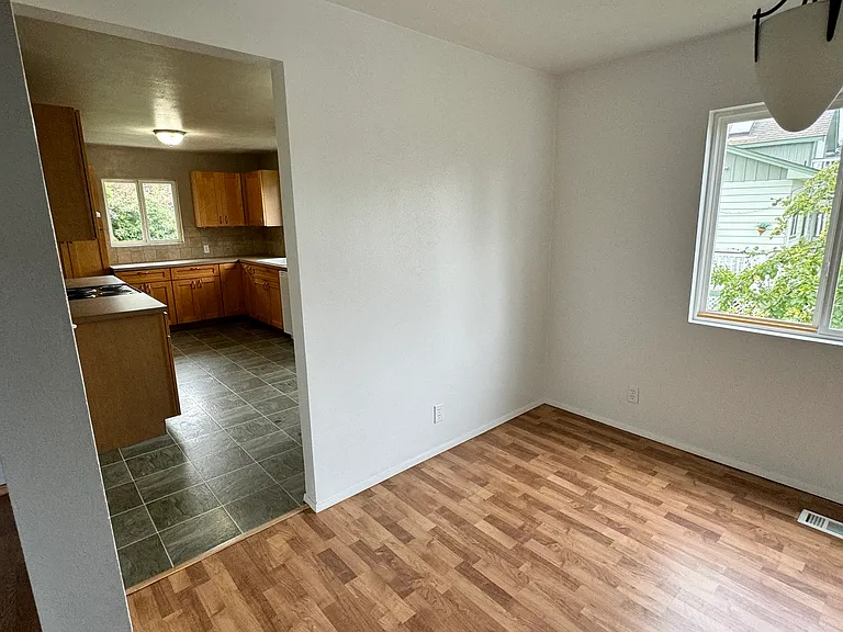 3013 W 2nd St — Photo 31