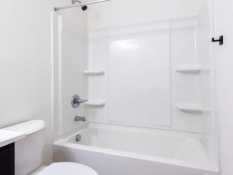 10029 Windcrest Farms Ln — Photo 41