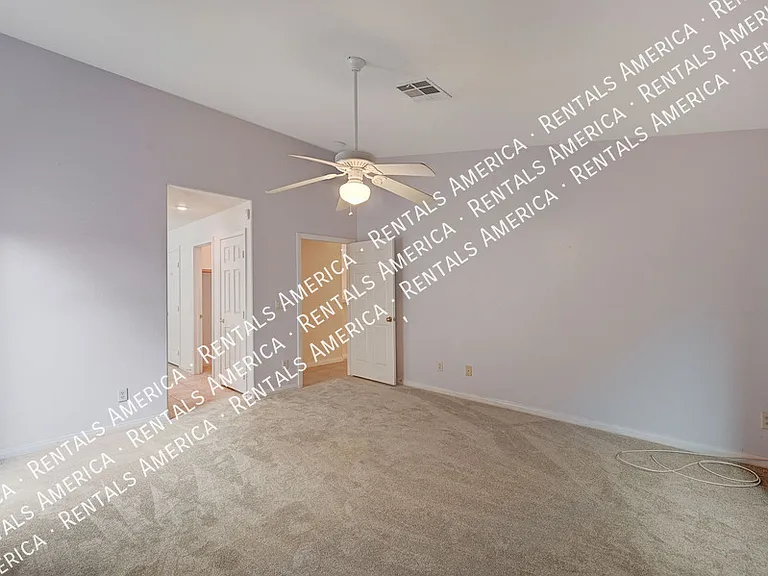 201 Sandhill Crane Ave — Photo 6