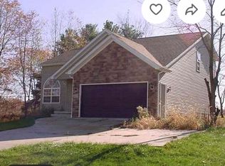 619 Greenbriar Cir, Howard, OH 43028