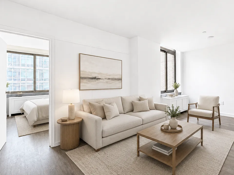 35 W 33rd St #29D
