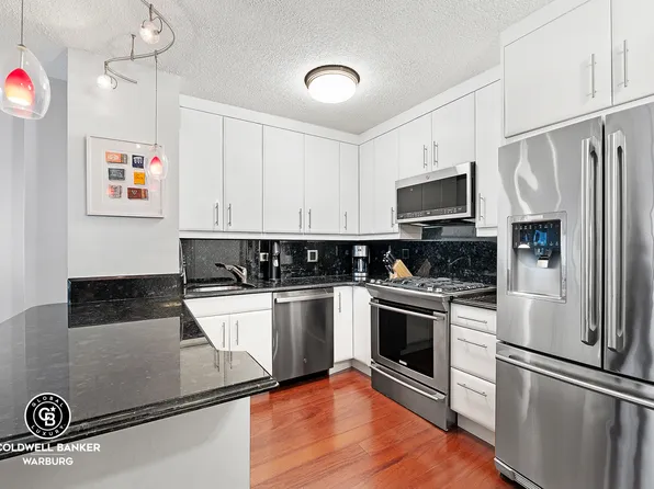 132 East 35th Street 11F image 1 of 10