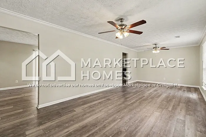 33 Heery Rd — Photo 6