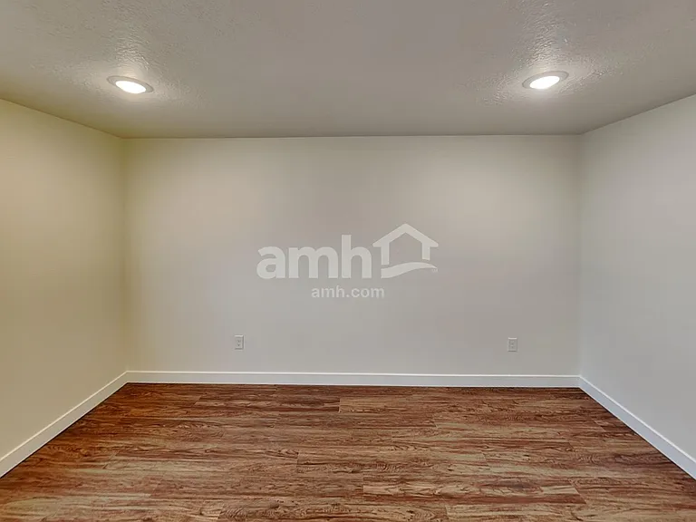 3548 N Caitlyn St — Photo 22