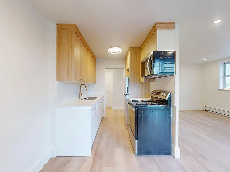 1 Marquette Ave — Photo 86