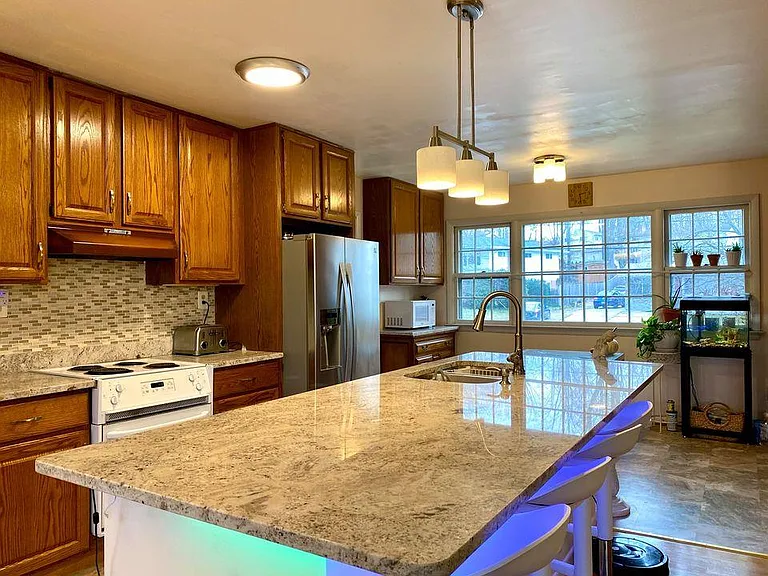 14414 Brad Dr — Photo 4