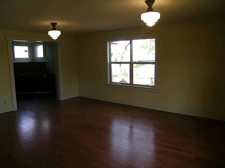 5631 NE Mason St — Photo 4