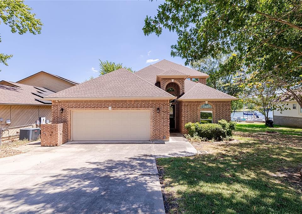 1st image of 6883 Kingston Cove Ln