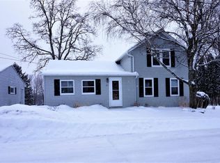 211 Milwaukee Ave, Cascade, WI 53011