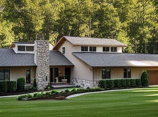 20 McLean St, Enterprise, AL 36330