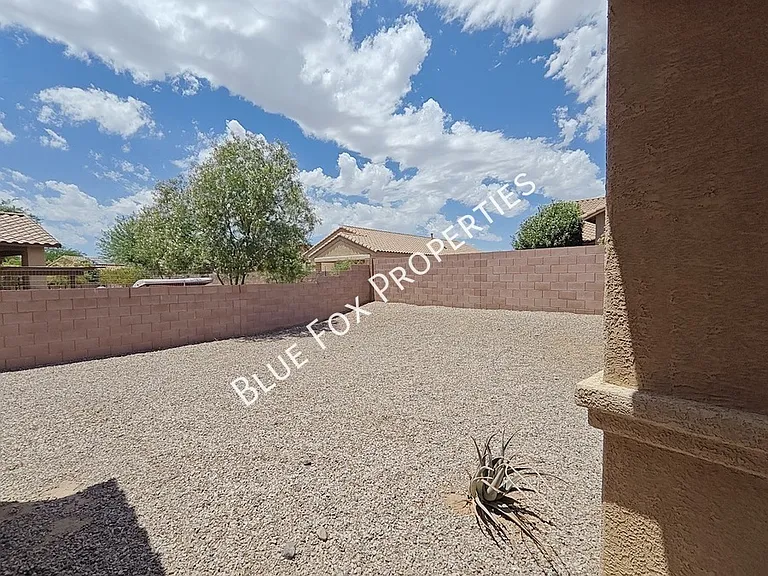 324 N Oak Tree Canyon Loop — Photo 41