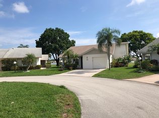 3574 Amalfi Dr, West Palm Beach, FL 33417