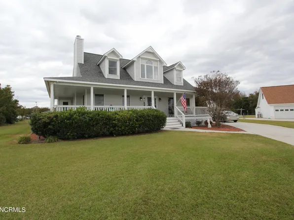 104 Pelican Court, Newport, NC 28570