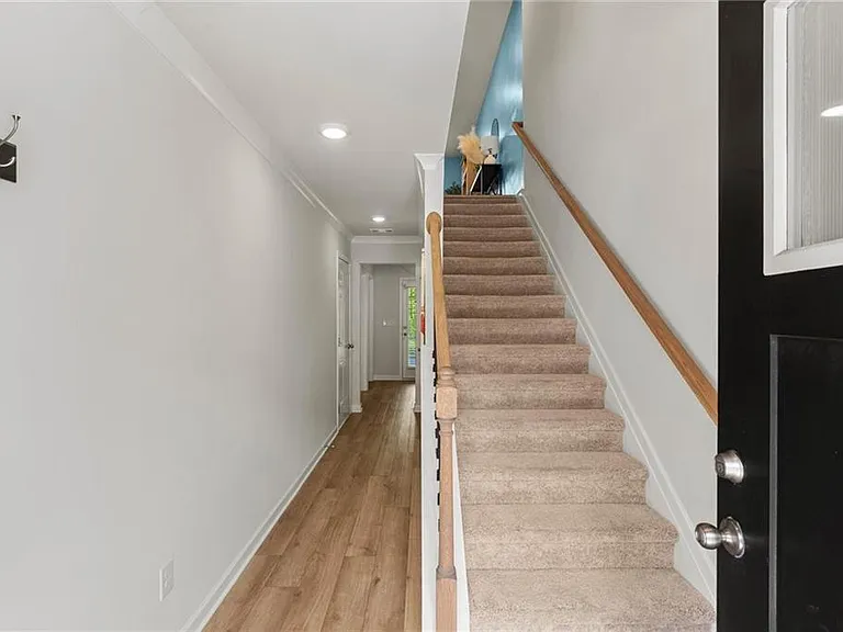 79 Werner Brook Way SW #10 — Photo 4