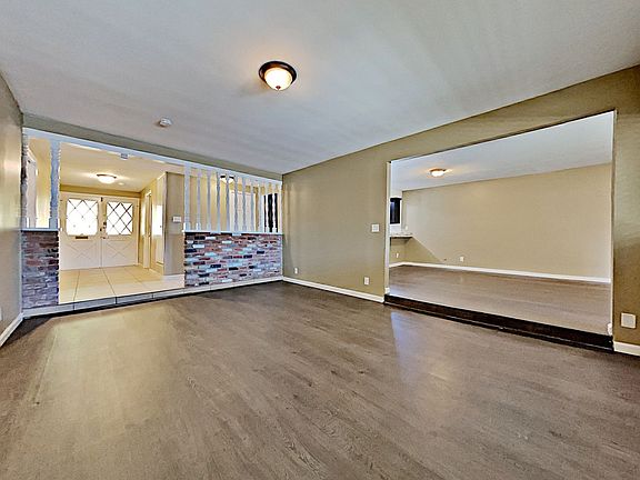 4th image of 3308 W 81st St