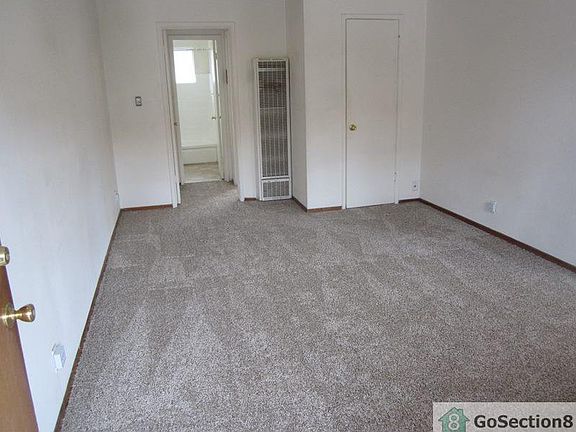 2nd image of 33 S 15th St APT 6
