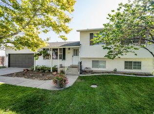 3225 S Stanton Dr, West Valley City, UT 84120