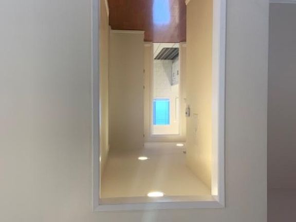 4th image of 127 N Eucalyptus Ave APT 12