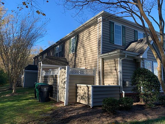 2nd image of 135 Ellis Dr