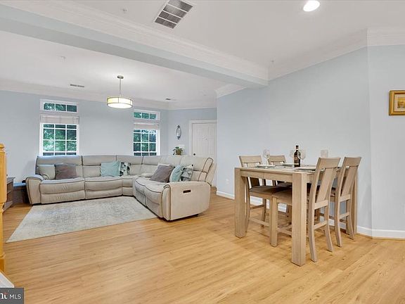 3rd image of 5707 CALLCOTT WAY #G