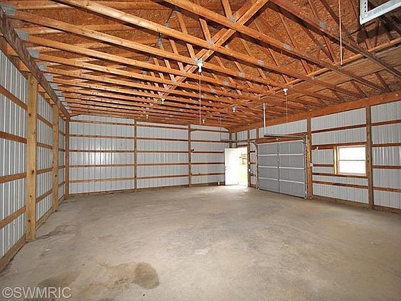 5th image of 24255 44th St