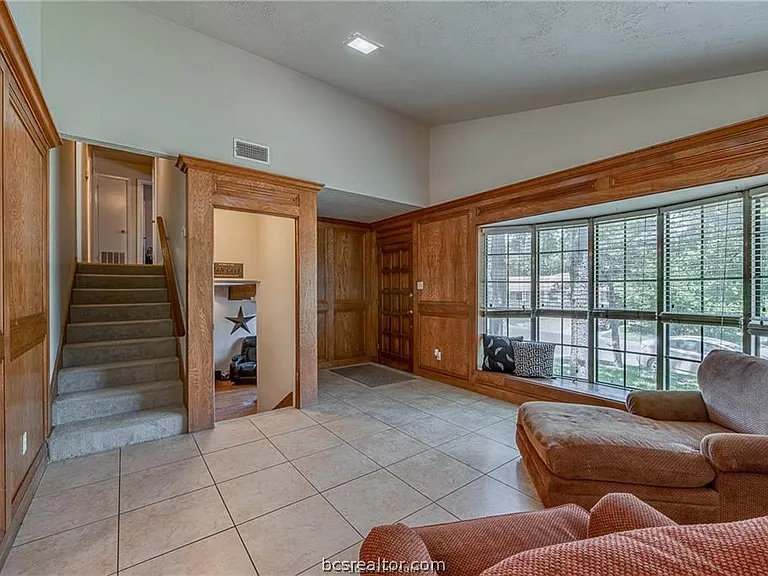 1405 Magnolia Dr — Photo 8