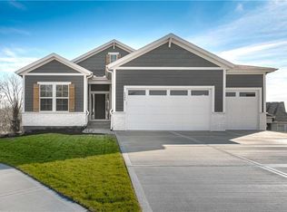 4565 NW 49th Pl, Riverside, MO 64150