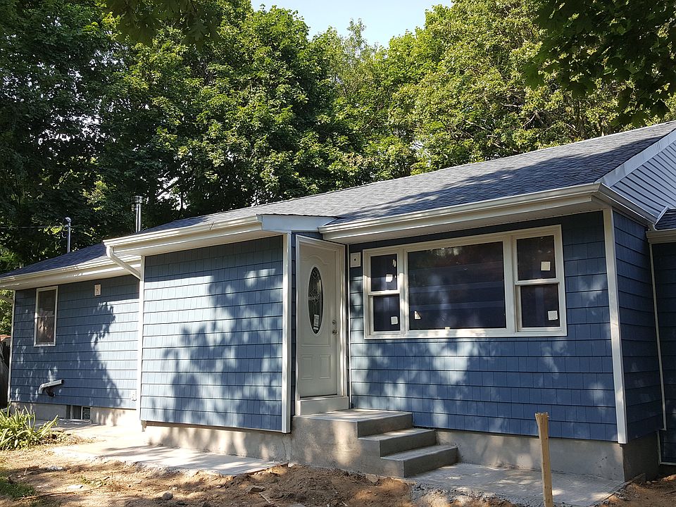 2nd image of 1142 Nugent Ave